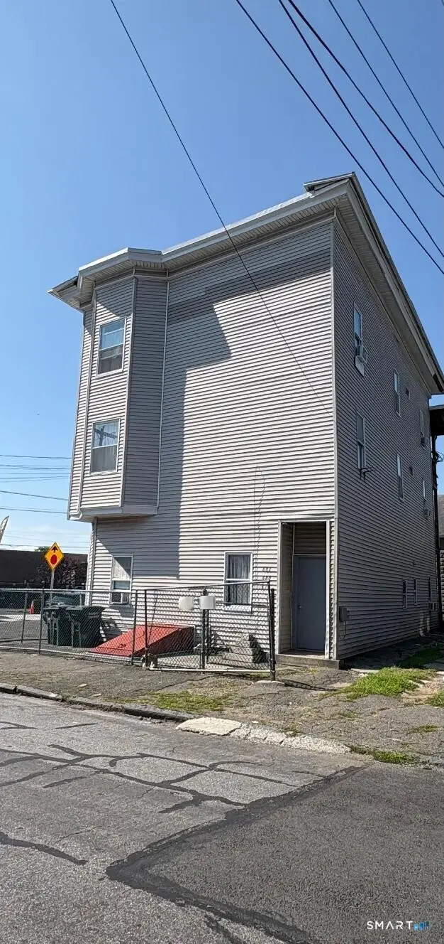 679 Norman Street, Bridgeport, CT 06605 - #1