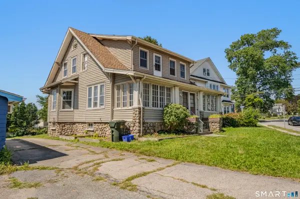 367 Ocean Avenue, New London, CT 06320