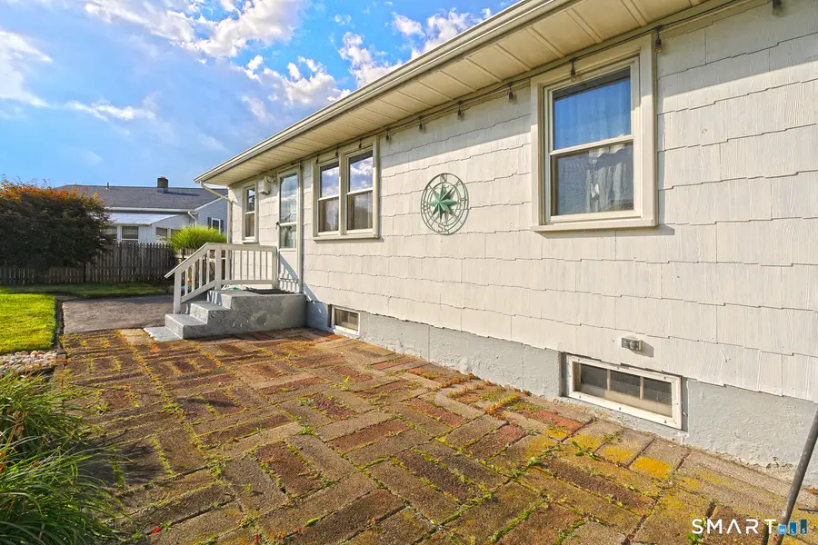 105 Skyline Drive, West Haven, CT 06516 - #3