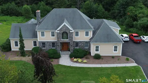 Mustang Drive, Monroe, CT 06468