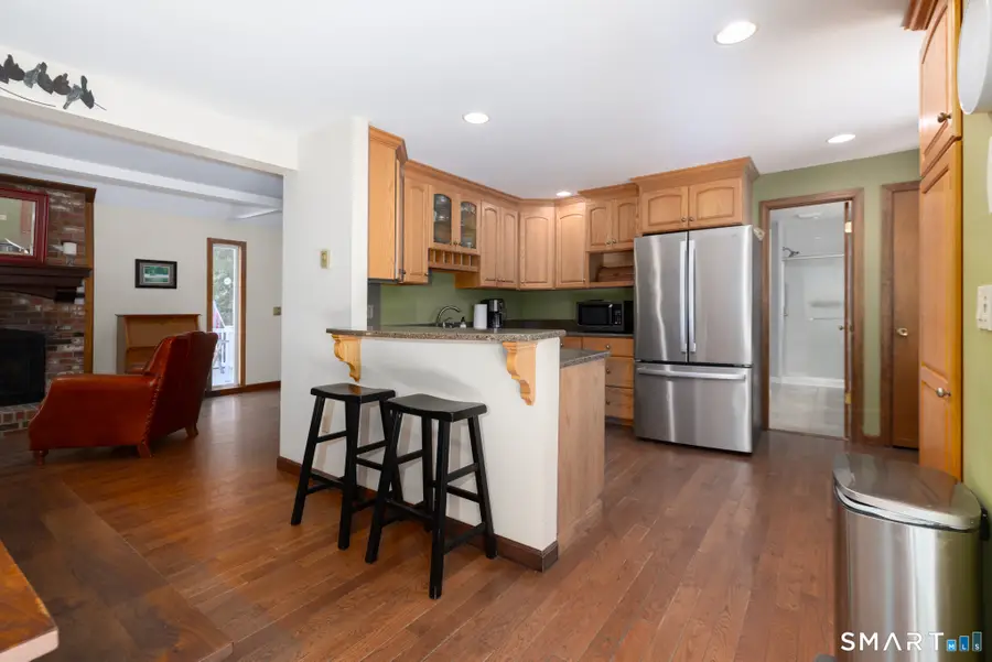 37 Davis Road, Burlington, CT 06013 - #2