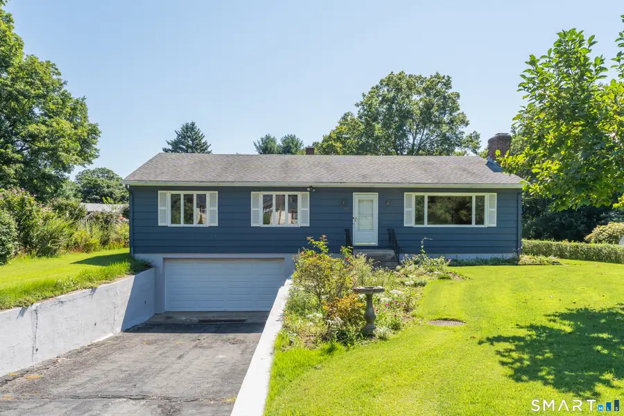 98 Upper State Street, North Haven, CT 06473 - #2