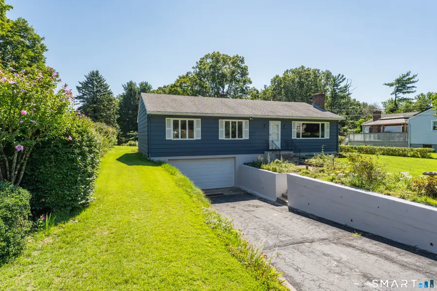 98 Upper State Street, North Haven, CT 06473 - #3