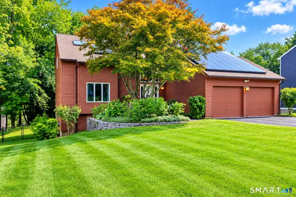5 Pond View Drive, Cromwell, CT 06416