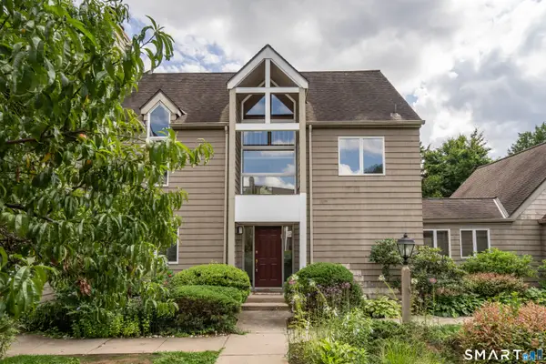 5 Timberwood Road #5, West Hartford, CT 06117