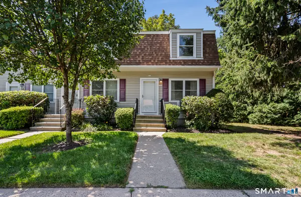 65 Brentwood Drive #65, Wallingford, CT 06492