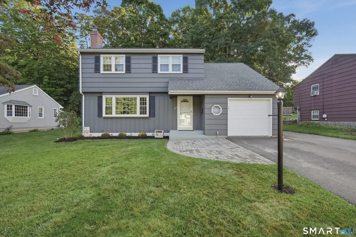 102 Clarendon Terrace, Newington, CT 06111 - #1