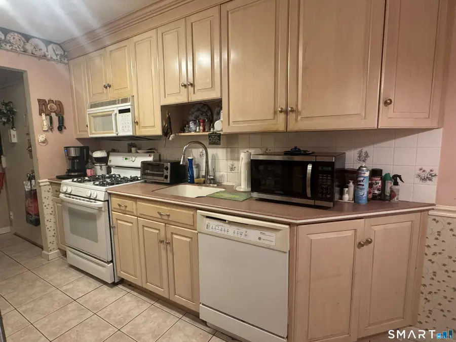 50 Greenhouse Road #58B, Bridgeport, CT 06606 - #3