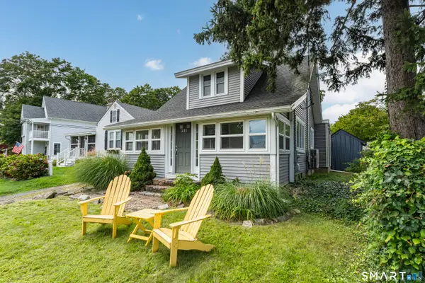 221 Water Street, Guilford, CT 06437