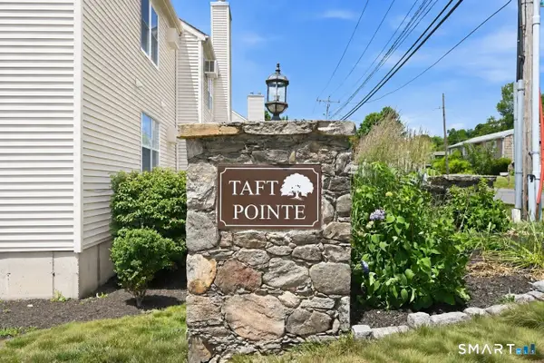 10 Taft Point #8, Waterbury, CT 06708