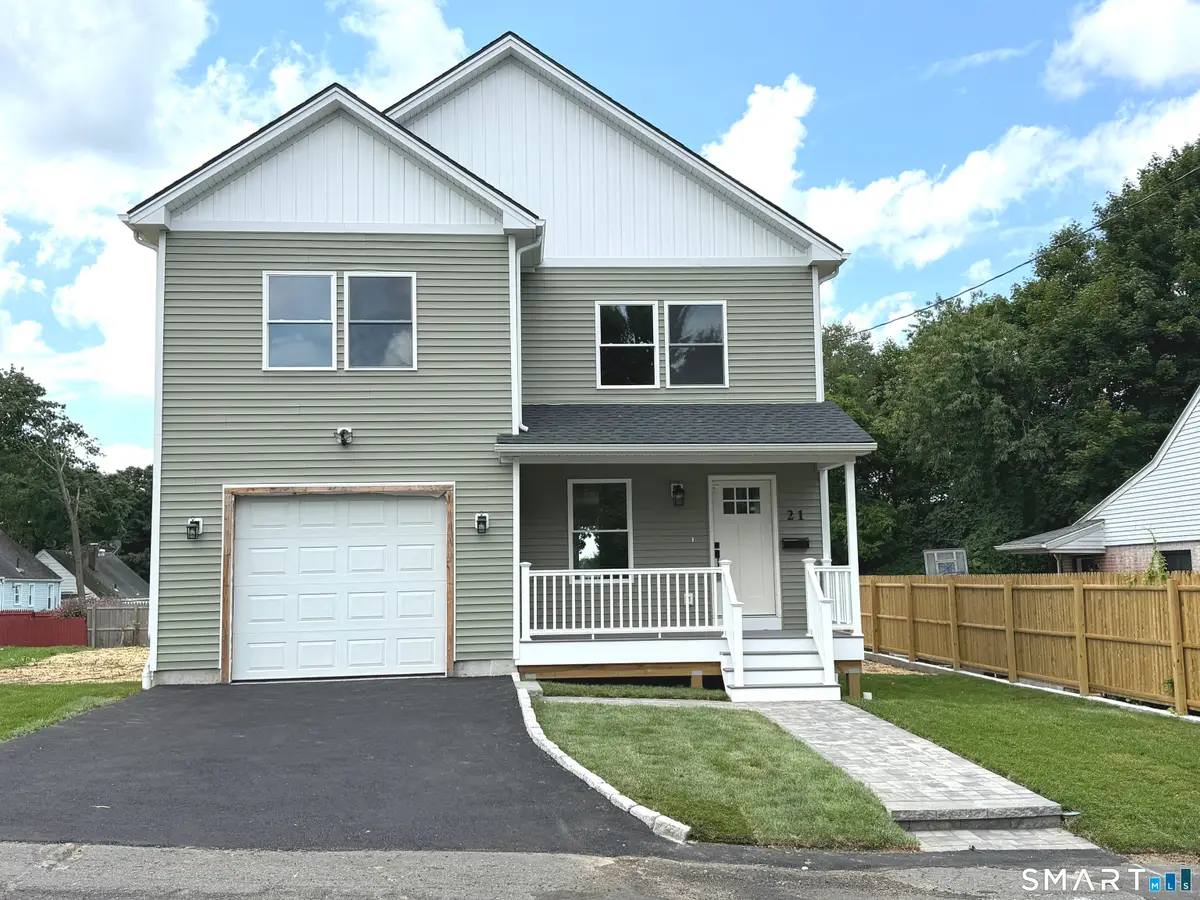 17 Dracut Avenue, Waterbury, CT 06704 - #1