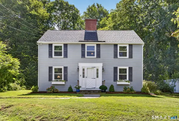 18 Orchard Heights Road, Essex, CT 06426