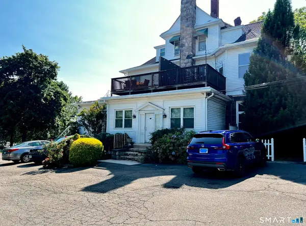5 Hundley Court #1D, Stamford, CT 06902