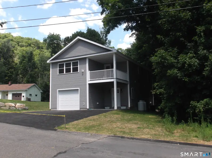 14 Bank Street, Winchester, CT 06098 - #3