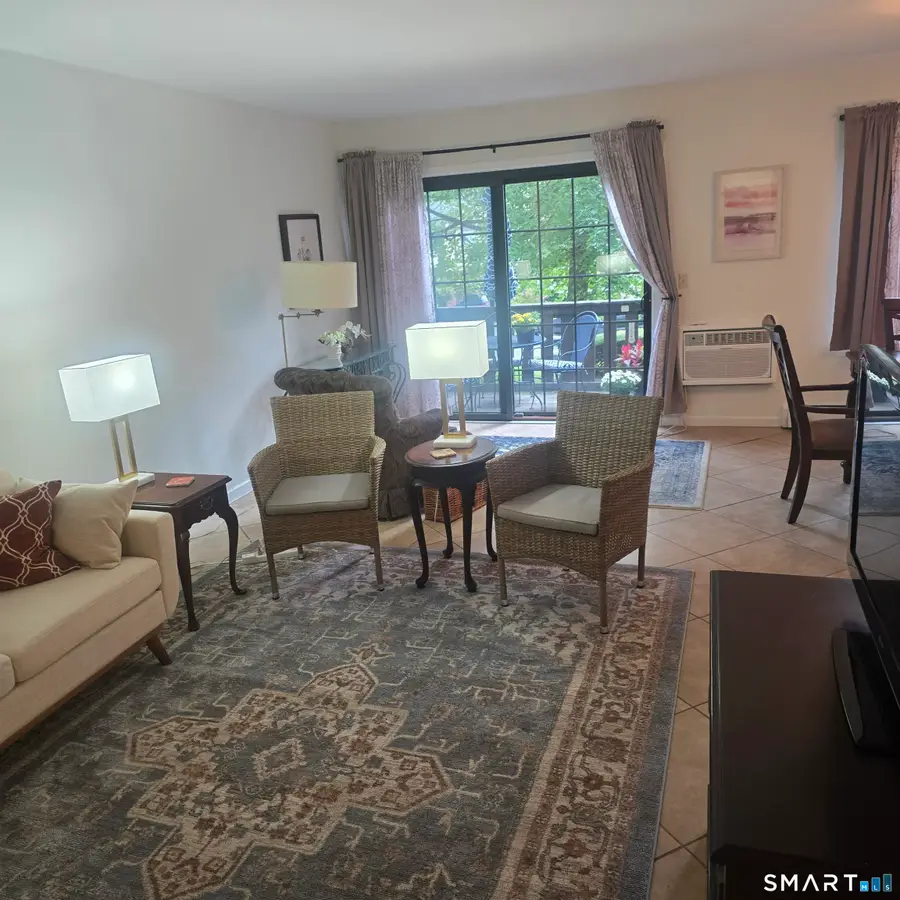 7 Falmouth Court #7, Brookfield, CT 06804 - #3