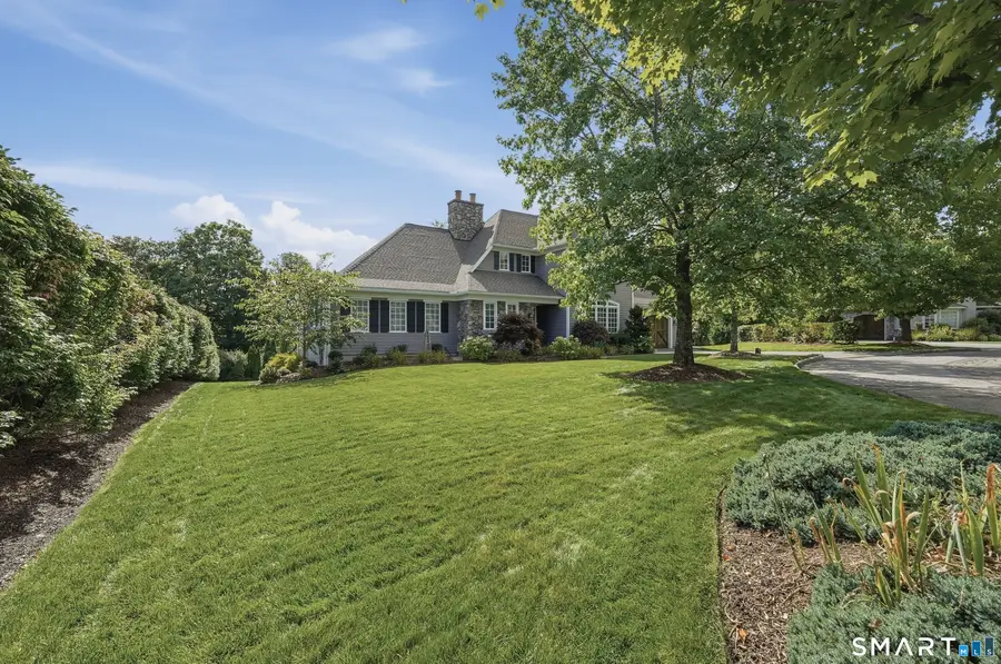 29 Cambridge Court, Middlebury, CT 06762 - #2