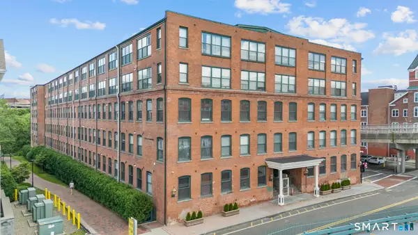 145 Canal Street #8, Shelton, CT 06484