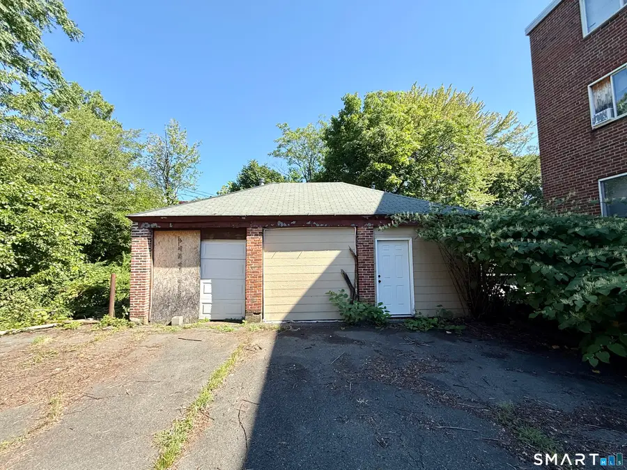 182 Collins Street, Hartford, CT 06105 - #3