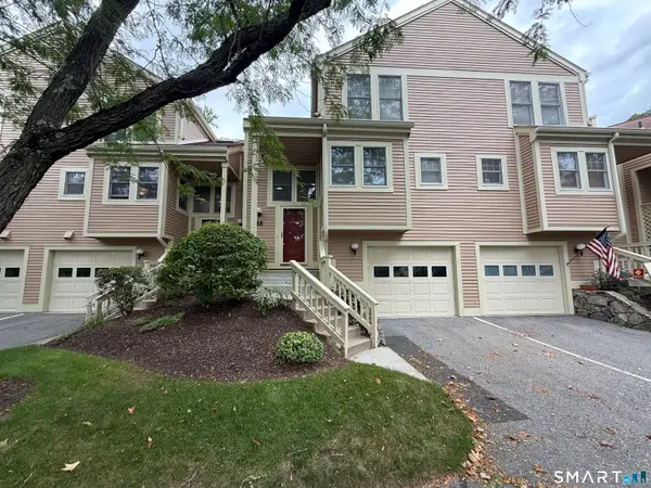 9 Silversmith Drive #9, Danbury, CT 06811