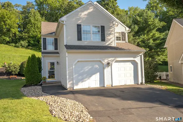 3 Foot Circle #3, Wallingford, CT 06492