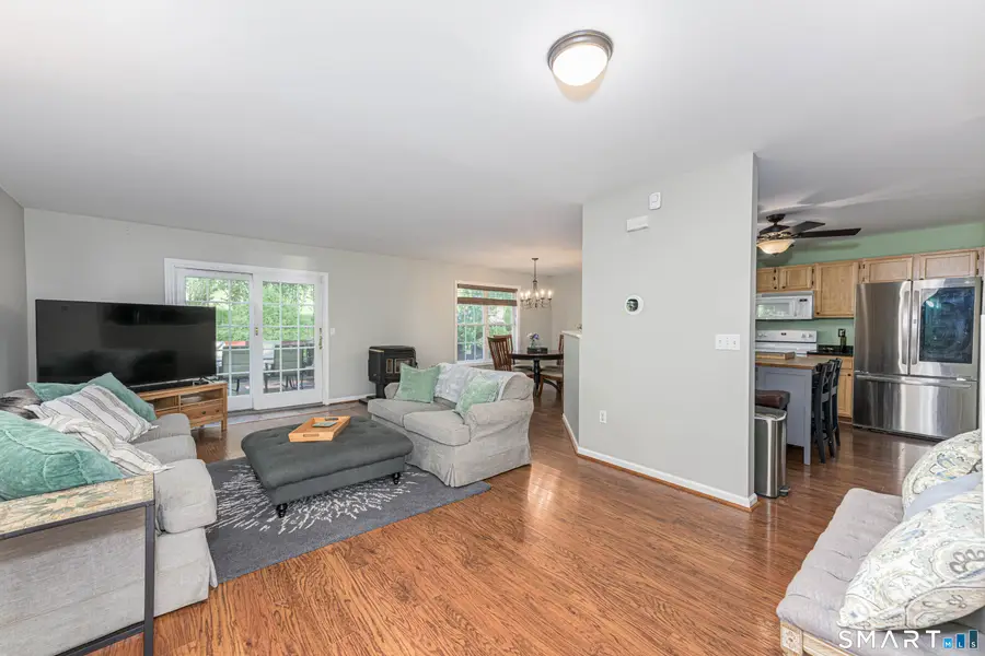 3 Foot Circle #3, Wallingford, CT 06492 - #3