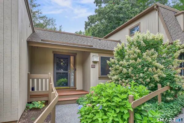 33 Great Meadow Lane #33, Farmington, CT 06001