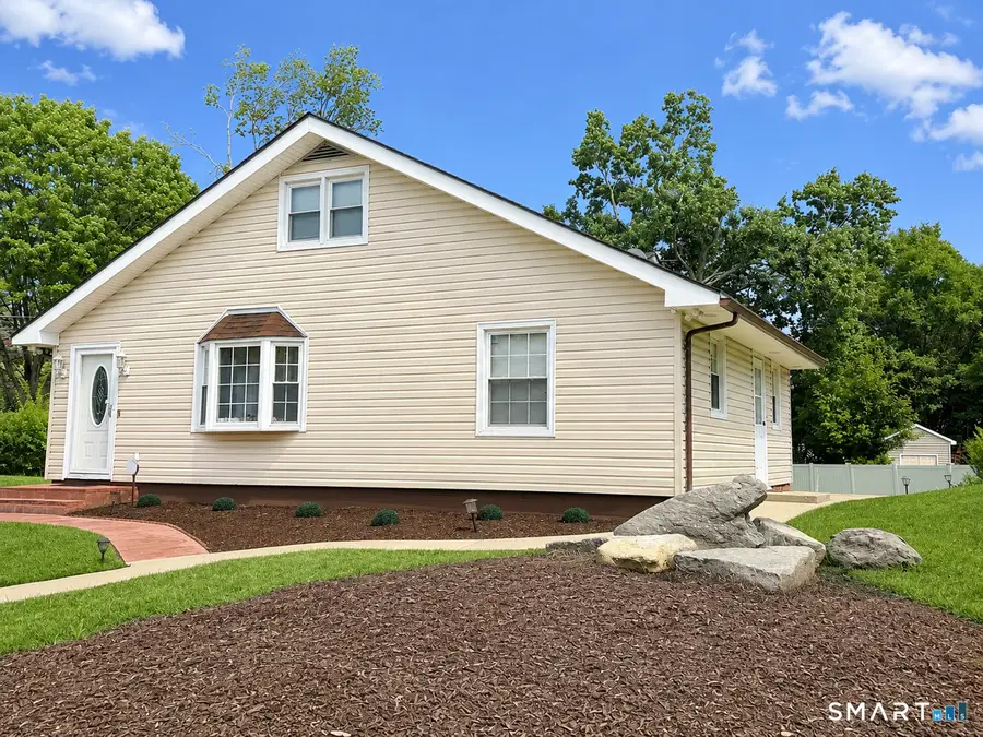 45 Cameo Court, Stratford, CT 06614 - #2
