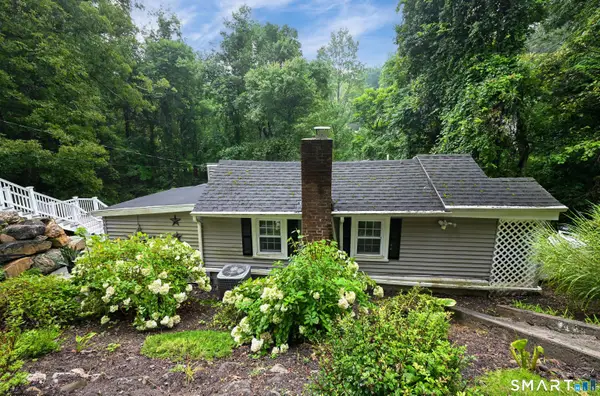 74 Great Quarter Road, Newtown, CT 06482