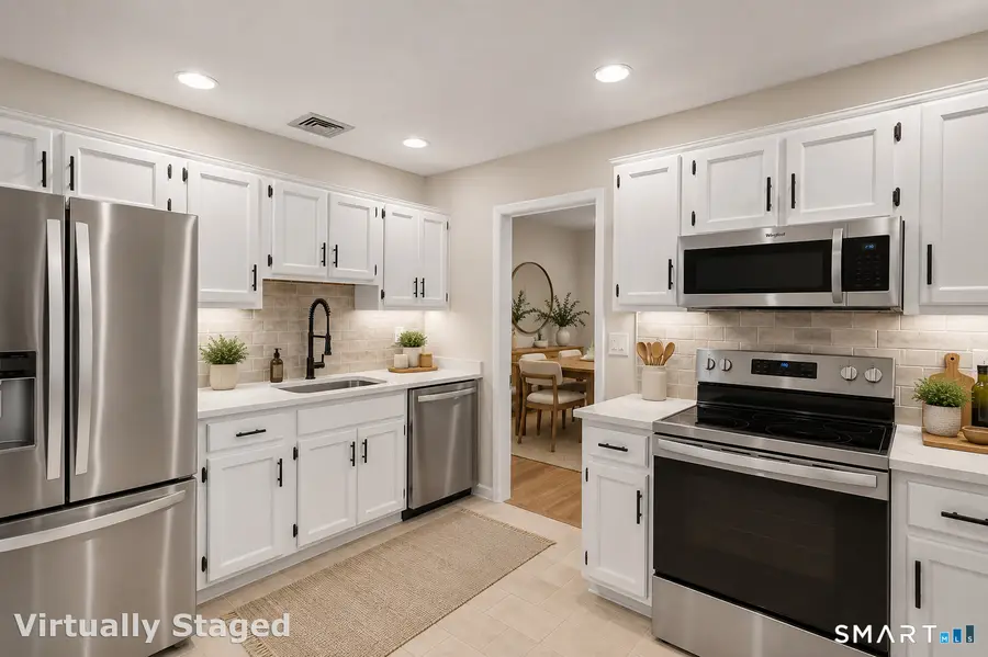 166 Old Brookfield Road #26D4, Danbury, CT 06811 - #3