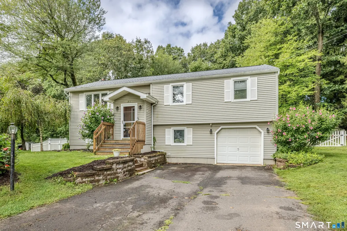21 Kanter Drive, Vernon, CT 06066 - #1