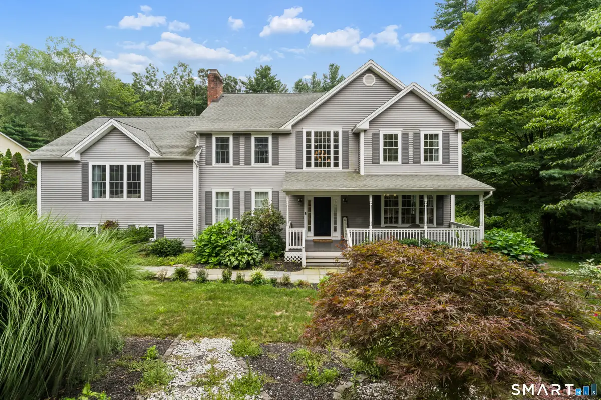10 Pearl Street, Newtown, CT 06482 - #1