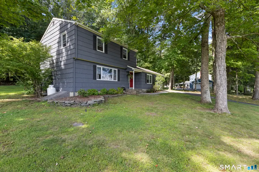 9 Chimney Drive, Bethel, CT 06801 - #2
