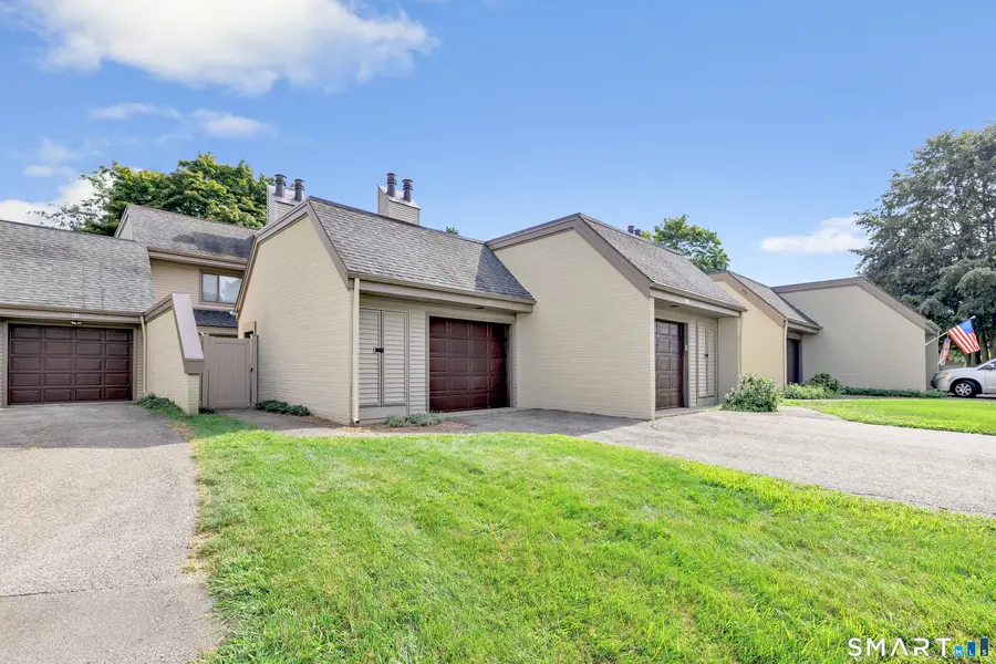 85 Viscount Drive #8B, Milford, CT 06460 - #3
