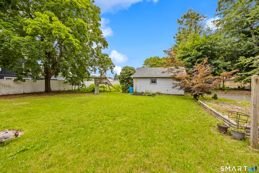34 Clintonville Road, North Haven, CT 06473 - #3