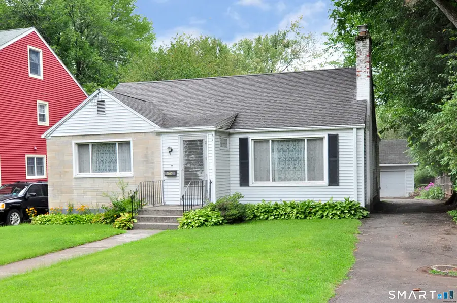 474 Fern Street, West Hartford, CT 06107 - #2