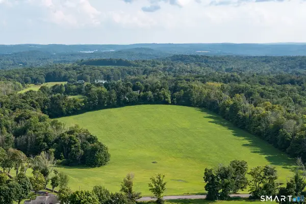 Mike Road, Litchfield, CT 06759