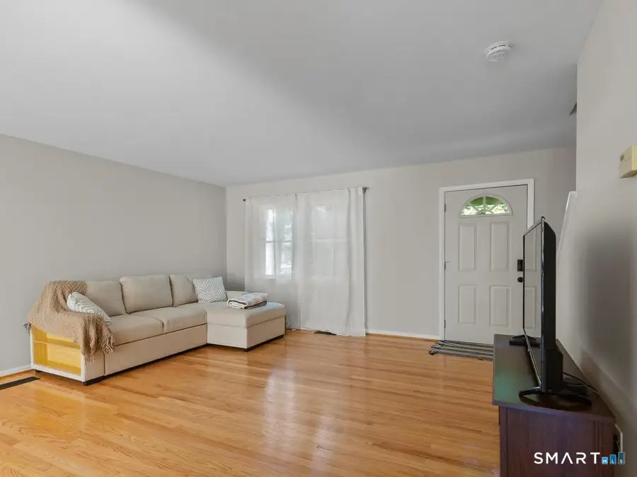 124 Lakeside Drive #107, Bristol, CT 06010 - #2