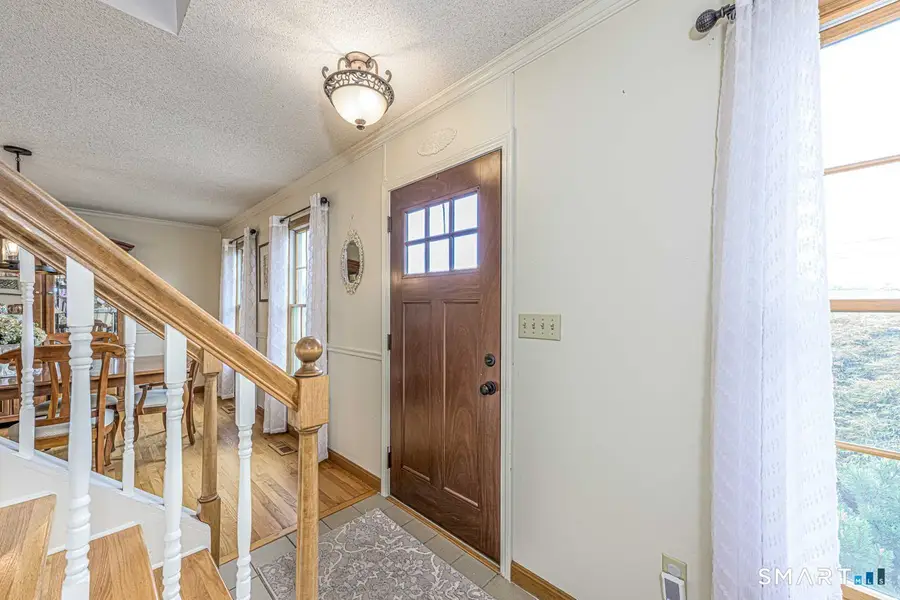 16 Sugar Hill Road, North Haven, CT 06473 - #3