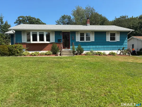 74 Live Oaks Road, Milford, CT 06460