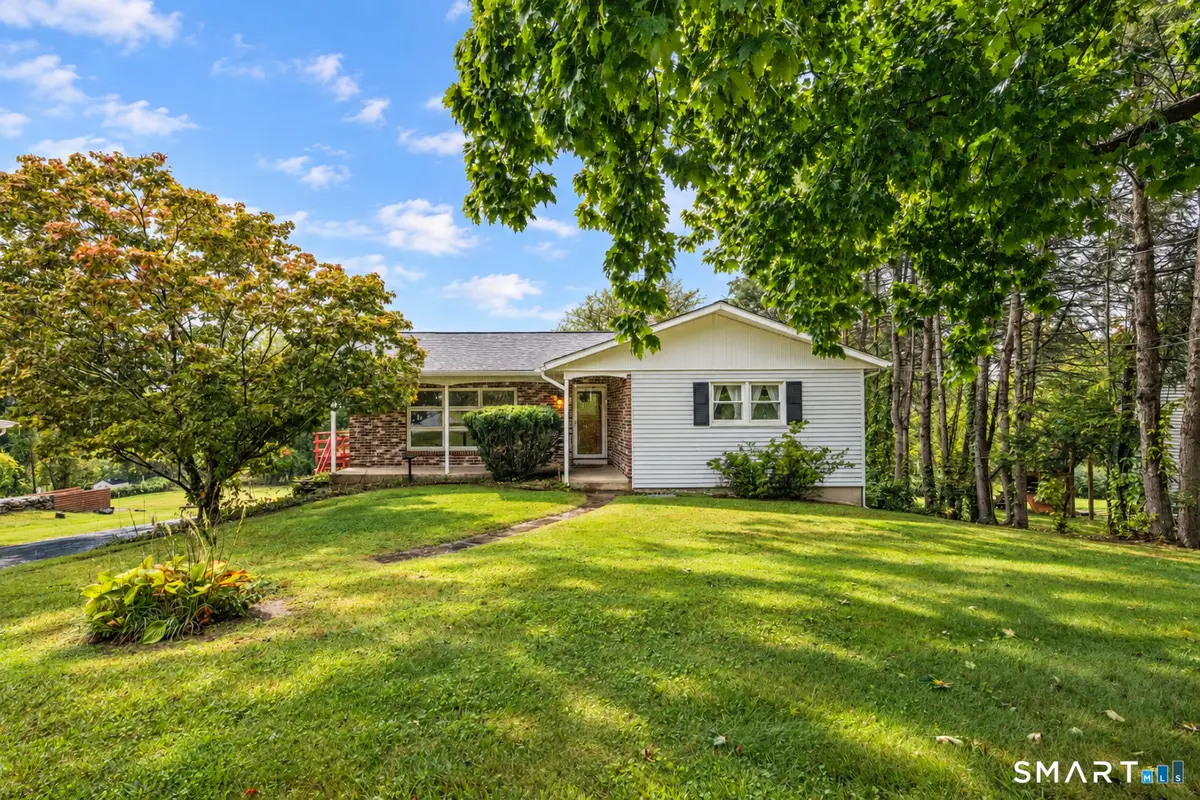 54 Evelyn Drive, Naugatuck, CT 06770 - #1