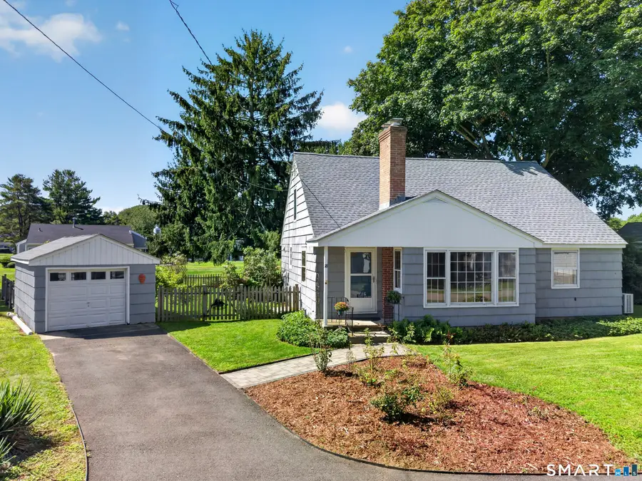 18 Shepard Street, Old Saybrook, CT 06475 - #2