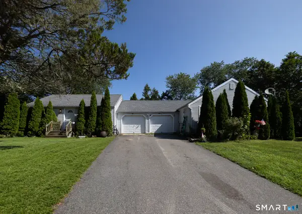 44-46 Beach Park Road, Clinton, CT 06413