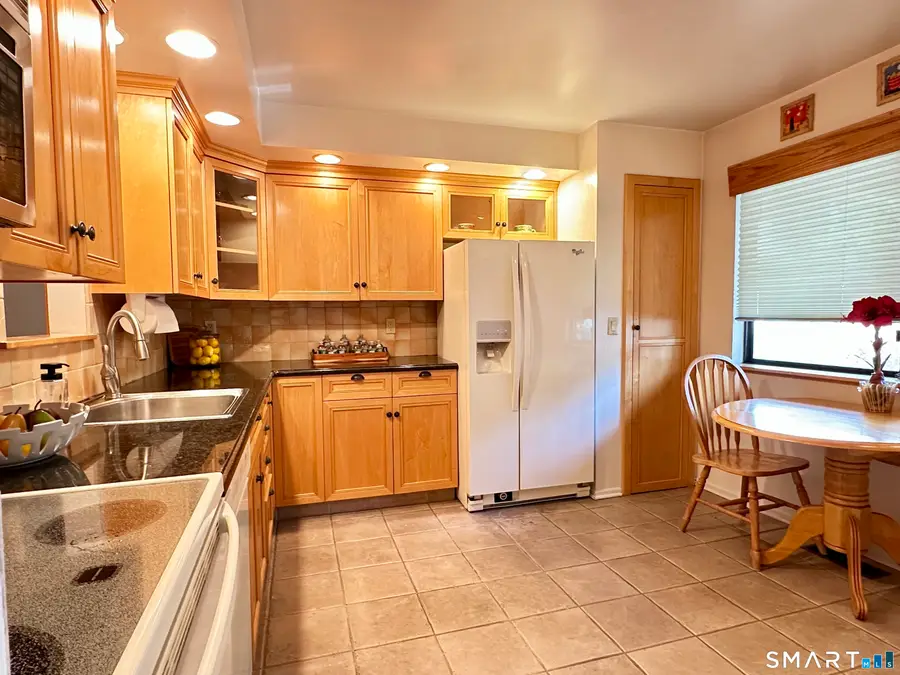83 Van Buskirk Avenue, Stamford, CT 06902 - #2
