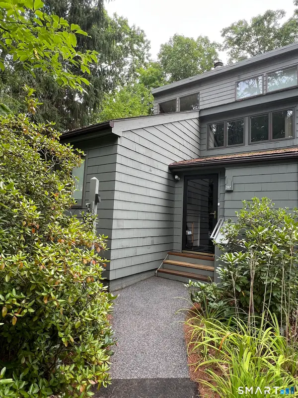 287 Cliffside Drive, Torrington, CT 06790