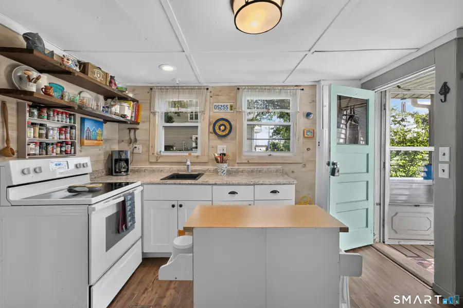 190 Giants Neck Road, Niantic, CT 06357 - #2