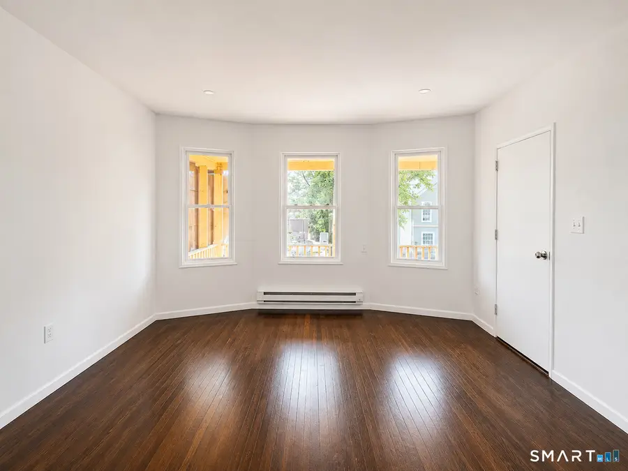 10 Edwards Street, Waterbury, CT 06708 - #3