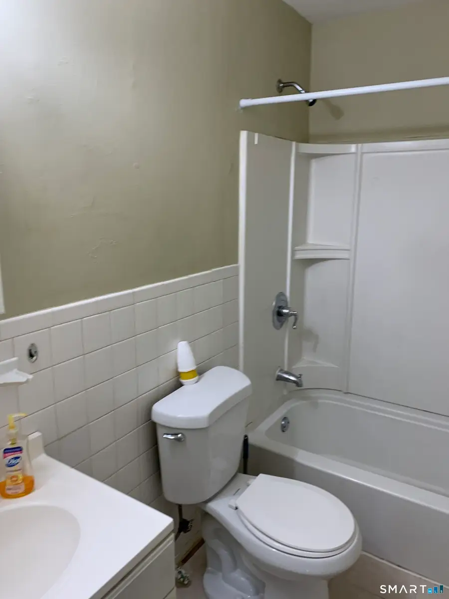 56 Oakwoods Lane #F, Branford, CT 06405 - #3