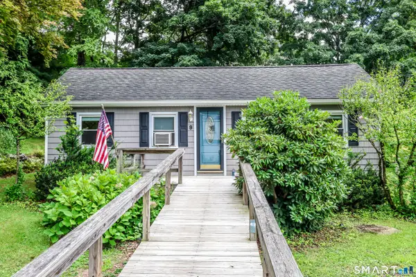 9 Birch Trail, Danbury, CT 06811