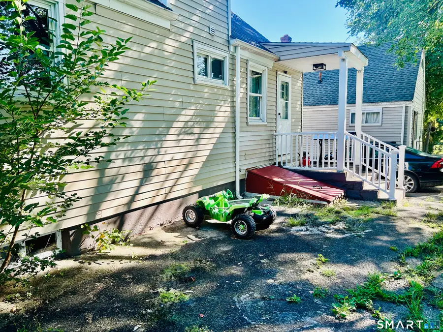 85 Pershing Street, Hartford, CT 06112 - #3
