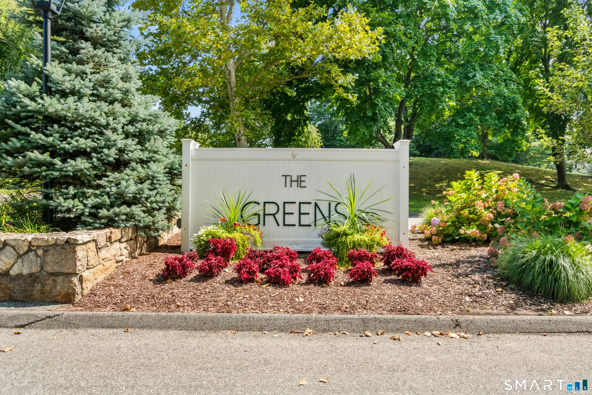 369 Walden Green Road #369, Branford, CT 06405 - #1